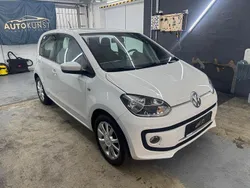 Weiß Gebraucht 2016 VW up! CLUB Kleinwagen | 5.999 € (Guter Preis)