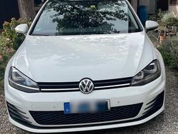 Weiß Gebraucht 2014 VW Golf VII R Kombi | 8.900 € (Etwas zu teuer)