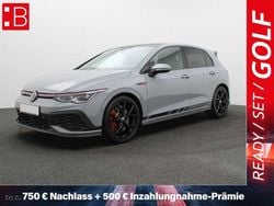 Grau Gebraucht 2024 VW Golf VIII Pro Limousine | 35.950 € (Guter Preis)