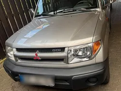 Silber Gebraucht 2001 Mitsubishi Pajero SUV | 6.300 € (Teuer)