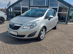 Silber Gebraucht 2011 Opel Meriva Edition Van / Kleinbus | 5.900 € (Fairer Preis)