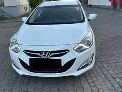 Weiß Gebraucht 2012 Hyundai i40 Kombi | 7.350 € (Fairer Preis)