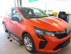 Orange Gebraucht 2024 Renault Clio V Evolution Kleinwagen | 14.998 € (Guter Preis)