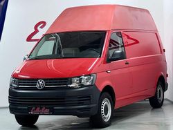 Rot Gebraucht 2016 VW T6 Van | 10.990 € (Guter Preis)