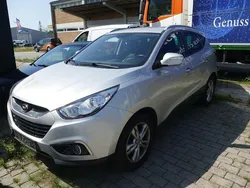 Silber Gebraucht 2012 Hyundai Tucson SUV | 7.990 €