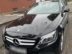 Schwarz Gebraucht 2016 Mercedes C220 Limousine | 13.500 € (Etwas zu teuer)