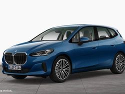 Blau Gebraucht 2024 BMW 223 Active Tourer Luxury Line Van / Kleinbus | 34.900 € (Superpreis)