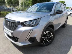 Grau Gebraucht 2022 Peugeot 2008 Allure SUV | 14.499 € (Guter Preis)