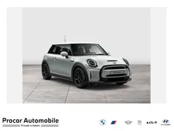Silber Gebraucht 2022 Mini Cooper SE Classic Kleinwagen | 17.480 € (Guter Preis)