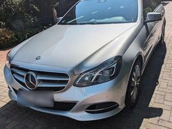 Silber Gebraucht 2013 Mercedes E250 Kombi | 20.900 € (Etwas zu teuer)