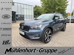 Blau Gebraucht 2022 Volvo XC40 R-Design SUV | 33.900 € (Teuer)