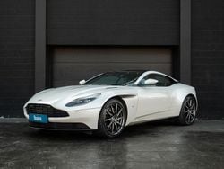 Weiß Gebraucht 2016 Aston Martin DB11 | 127.785 € (Teuer)