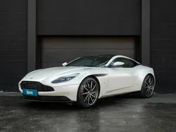 Weiß Gebraucht 2016 Aston Martin DB11 | 127.785 € (Teuer)