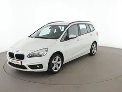 Weiß Gebraucht 2016 BMW 218 Gran Tourer Advantage Van / Kleinbus | 14.840 € (Guter Preis)