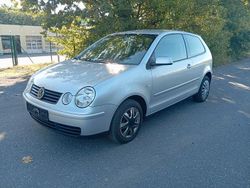 Silber Gebraucht 2004 VW Polo Cricket Limousine | 2.299 € (Fairer Preis)