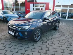 Dandy blue met. (bas) Gebraucht 2024 Ssangyong Korando SUV | 27.490 € (Fairer Preis)
