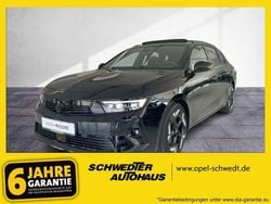 Lackierung schwarz perla nera/ Gebraucht 2024 Opel Astra GSe Kombi | 31.990 € (Fairer Preis)