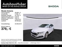 Weiß Gebraucht 2022 Skoda Octavia Style Kombi | 28.960 € (Fairer Preis)