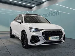Grau Gebraucht 2021 Audi RS Q3 Sport SUV | 53.490 € (Etwas zu teuer)