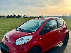 Rot Gebraucht 2010 Citroën C1 Kleinwagen | 1.650 € (Fairer Preis)