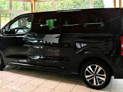 Schwarz perla nera Gebraucht 2020 Peugeot Traveller Allure Van / Kleinbus | 35.000 € (Guter Preis)