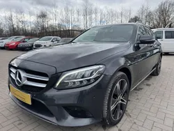 Schwarz Gebraucht 2019 Mercedes C300e Avantgarde Kombi | 15.999 € (Guter Preis)