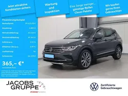 Grau Gebraucht 2023 VW Tiguan Elegance SUV | 39.420 € (Fairer Preis)