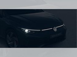 Grau (uranograu) Neu 2025 VW Golf GTI Coupé | 41.130 €