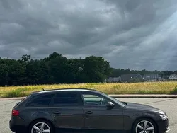 Schwarz Gebraucht 2012 Audi A4 Kombi | 10.500 € (Etwas zu teuer)