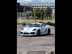 Weiß Gebraucht 2016 Porsche Cayman GT4 Coupé | 89.000 € (Fairer Preis)