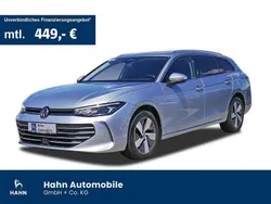 Oyster silver metallic Gebraucht 2024 VW Passat Business Kombi | 32.940 €