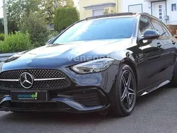 Obsidianschwarz Gebraucht 2023 Mercedes C220 AMG line Kombi | 39.890 € (Etwas zu teuer)