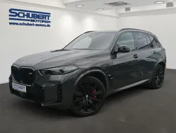 Grau Gebraucht 2024 BMW X5 M Sport SUV | 93.900 €