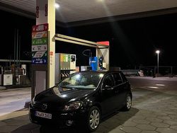 Schwarz Gebraucht 2010 VW Golf VI Limousine | 5.200 €