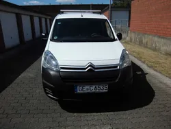 Weiß Gebraucht 2016 Citroën Berlingo Van / Kleinbus | 6.200 € (Guter Preis)