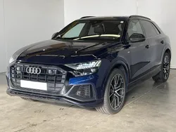 Navarrablau metallic Gebraucht 2019 Audi Q8 S-Line SUV | 64.569 €