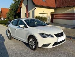 Weiß Gebraucht 2014 Seat Leon Reference Limousine | 5.000 € (Guter Preis)