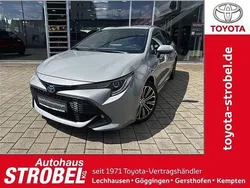Manhattangrau metallic Gebraucht 2022 Toyota Corolla Team Kombi | 22.690 € (Guter Preis)
