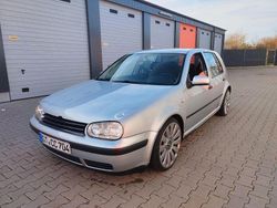 Gebraucht 2002 VW Golf IV Edition Limousine | 800 € (Guter Preis)