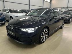 Schwarz deep black perleffekt Gebraucht 2020 VW Golf VII Sound Limousine | 24.990 €