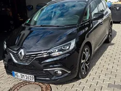 Schwarz Gebraucht 2019 Renault Grand Scénic IV Bose Edition Van / Kleinbus | 17.600 € (Guter Preis)