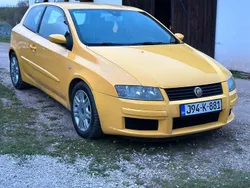 Gelb Gebraucht 2002 Fiat Stilo Abarth Limousine | 4.500 €