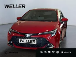 Rot Gebraucht 2024 Toyota Corolla Team Kombi | 27.490 € (Fairer Preis)