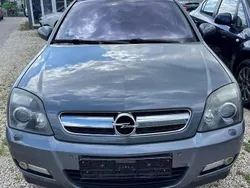 Moonlandgrau m2 Gebraucht 2005 Opel Signum Edition Kombi | 650 € (Superpreis)