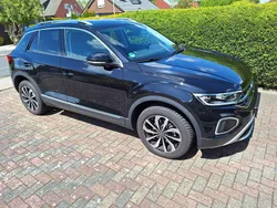 Schwarz Gebraucht 2024 VW T-Roc Style SUV | 29.500 € (Guter Preis)