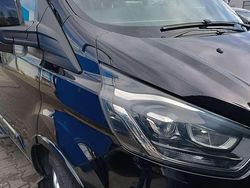Schwarz Gebraucht 2018 Ford Transit Custom Titanium Van | 30.800 € (Teuer)