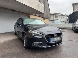 Schwarz Gebraucht 2017 Mazda 3 Kombi | 12.499 € (Fairer Preis)