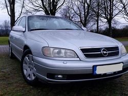 Silber Gebraucht 2001 Opel Omega Limousine | 2.600 € (Fairer Preis)