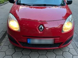 Rot Gebraucht 2010 Renault Twingo Kleinwagen | 1.350 € (Fairer Preis)