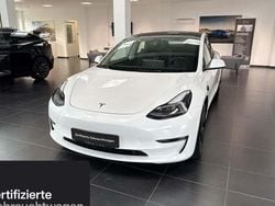 Weiß Gebraucht 2021 Tesla Model 3 Long Range RWD Limousine | 32.600 € (Teuer)